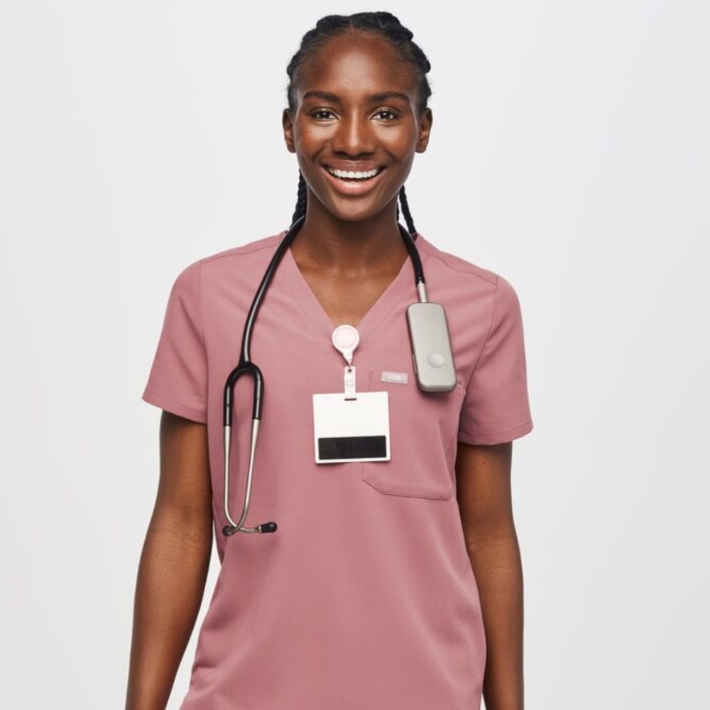 NWT Figs Catarina One-Pocket Scrub Top/High Waisted Zamora Jogger in Mauve